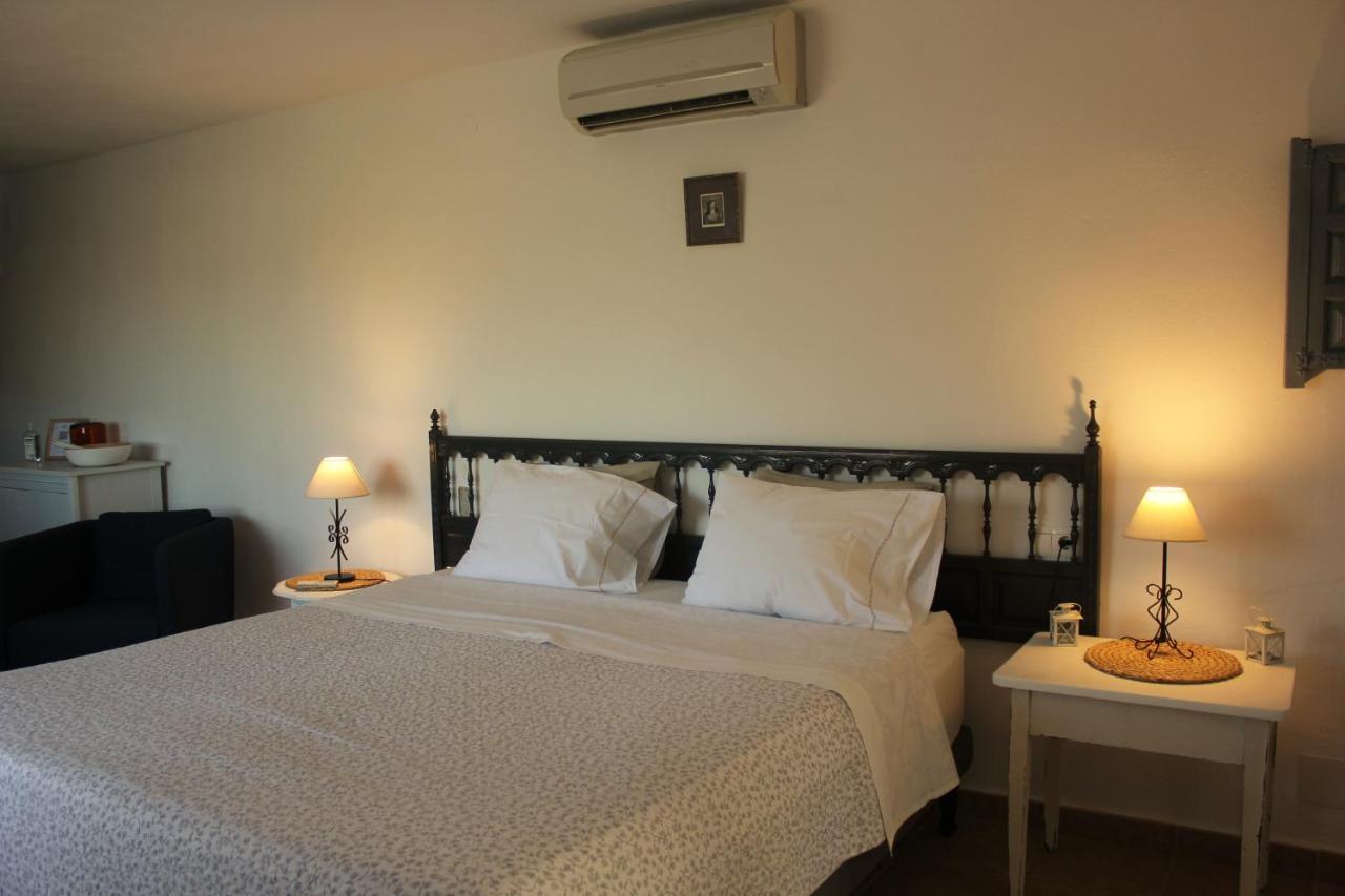 El Nispero Dulce Bed & Breakfast Alcaucin Luaran gambar
