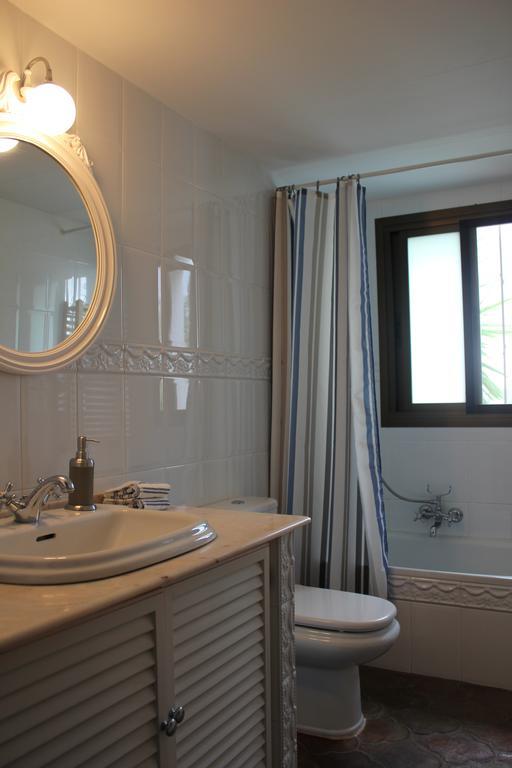 El Nispero Dulce Bed & Breakfast Alcaucin Luaran gambar