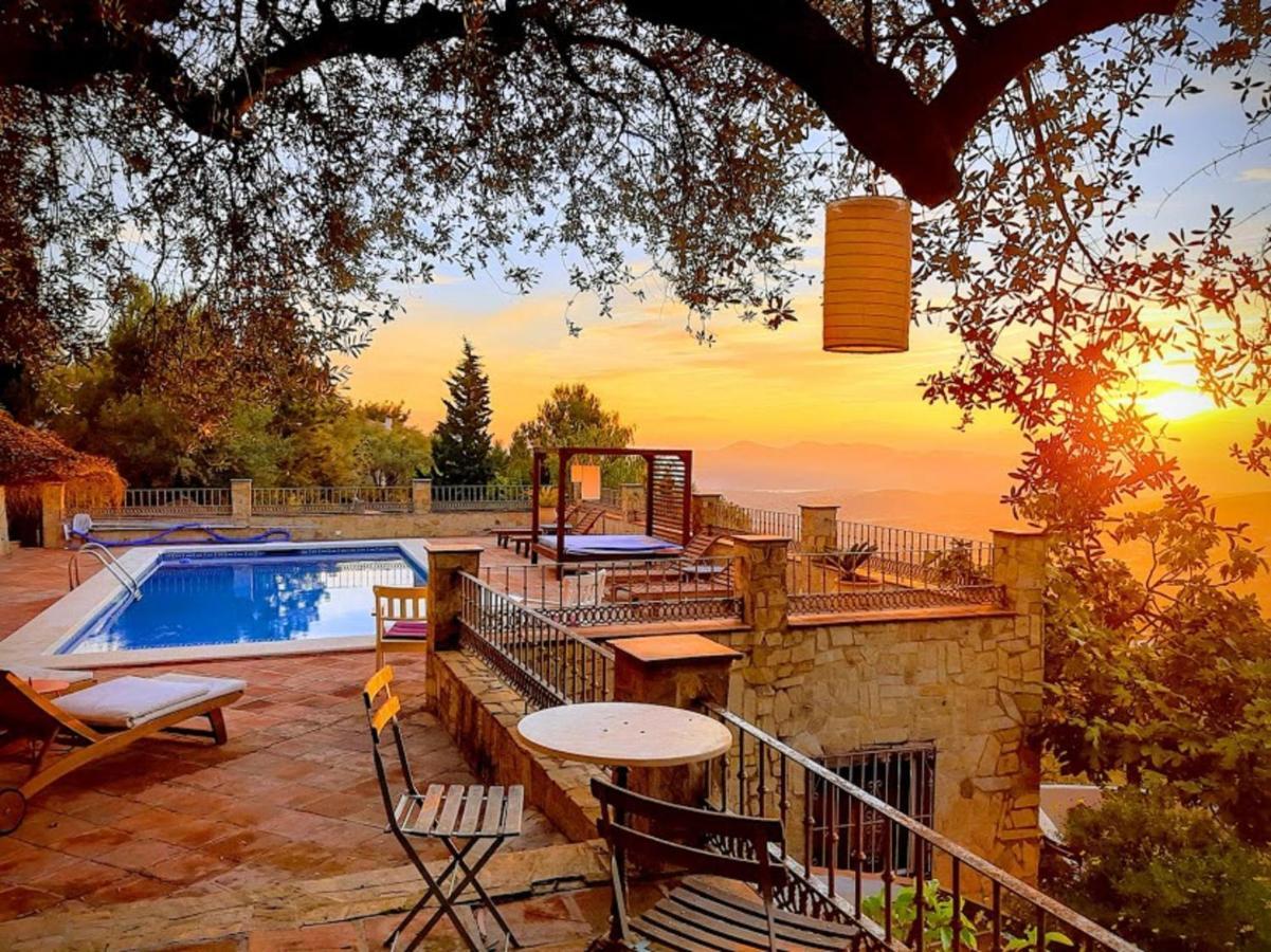 El Nispero Dulce Bed & Breakfast Alcaucin Luaran gambar